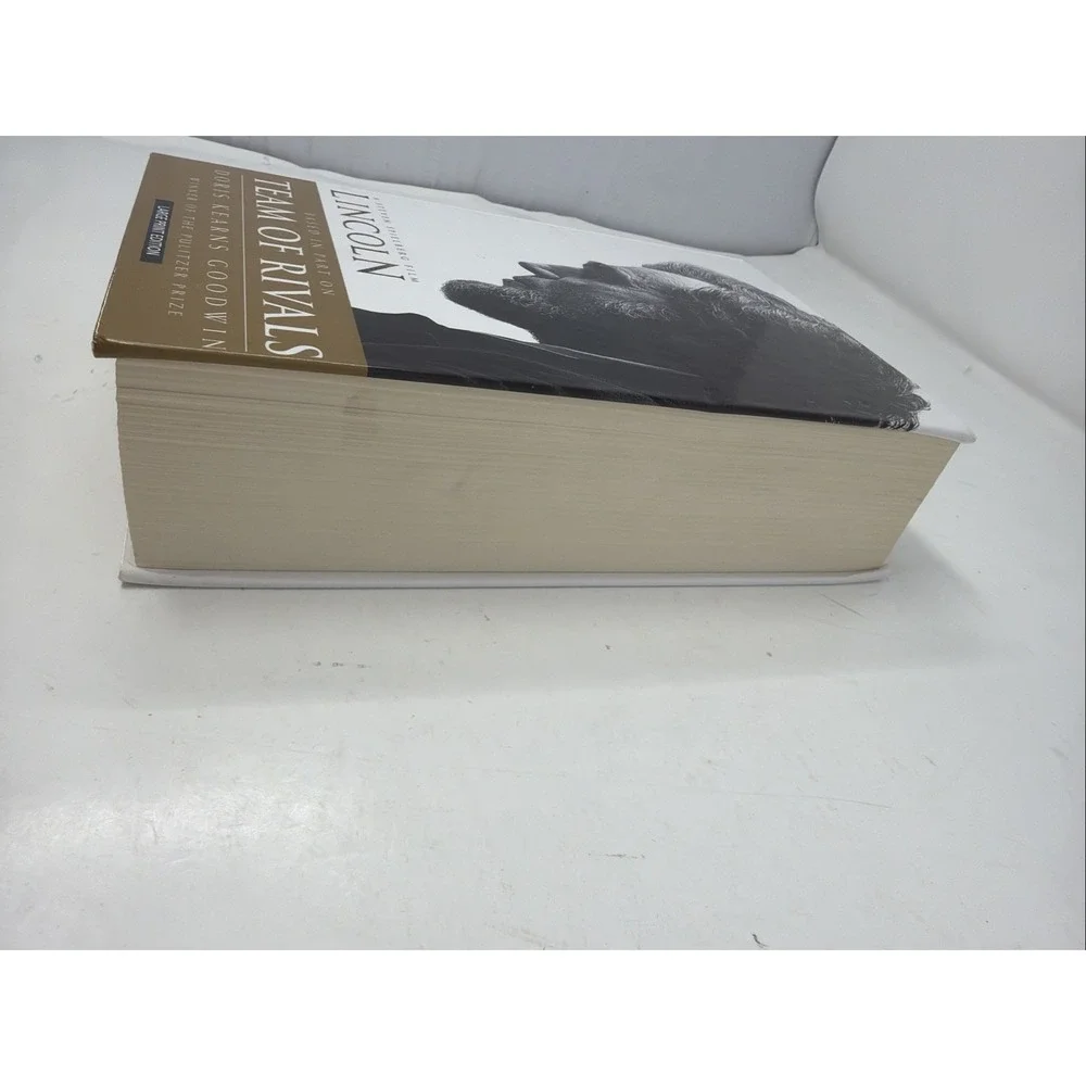 Team Of Rivals~Thorndike Press Large Print By DORIS KEARNS GOODWIN~Hardcover VGC